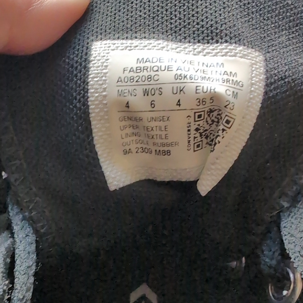 Converse Black High-Tops with Red Rose Design - Picture 6 of 7